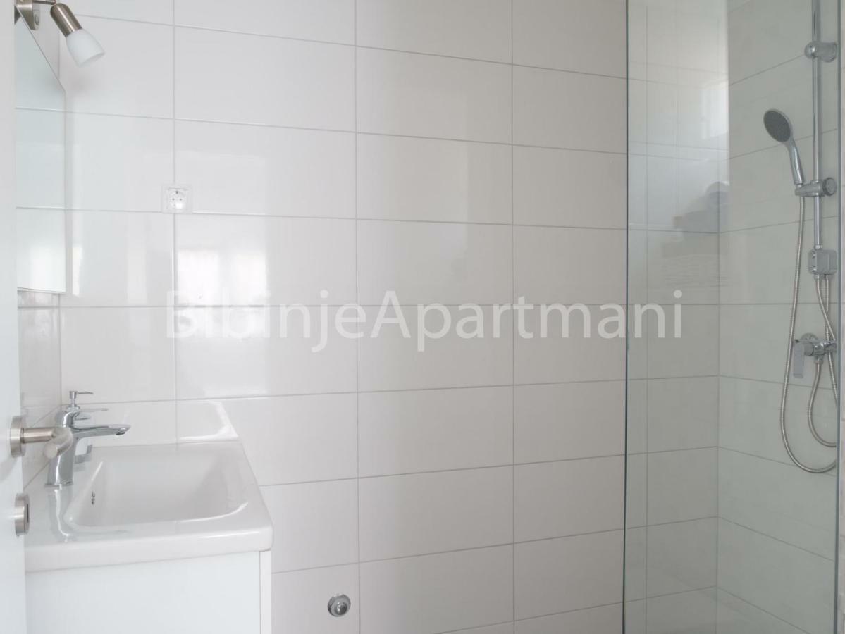 Ana I Ljubo Apartman Sukošan Kültér fotó